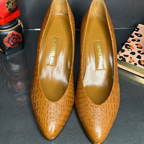 Shoes - IMPERIAL women’s shoe